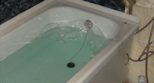 Установкой акрилового вкладыша | Котово